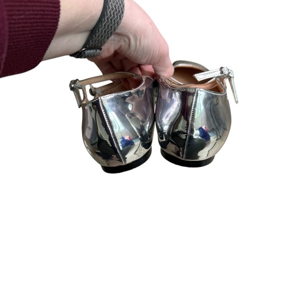 Urban Outfitters - NWOB Silver Double Strap Mary Jane Flats Sz 9 - Picture 6 of 9